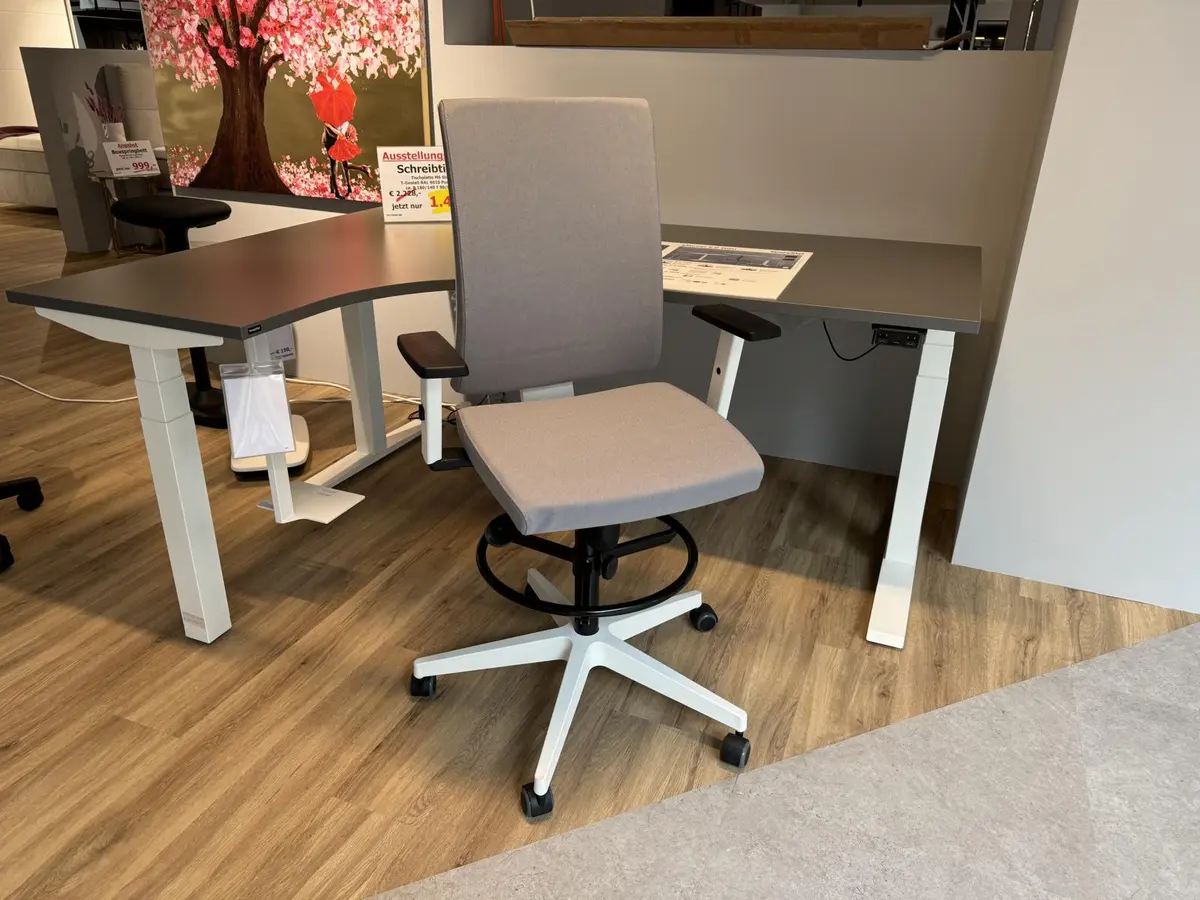 Drehstuhl für höhenverstellbare Tische Navogo Counter